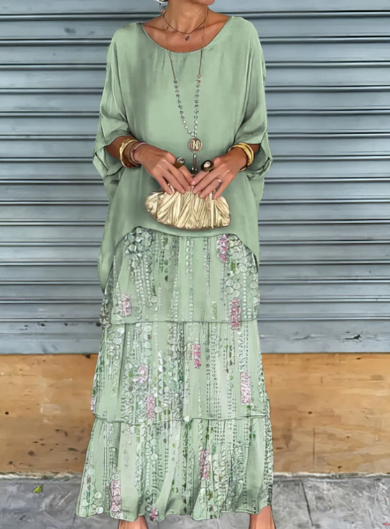 Lara | Elegant Flowing Maxi Dress