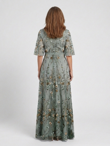 Stella & Grace™ | Floral V Neck Short Sleeve Maxi Dress